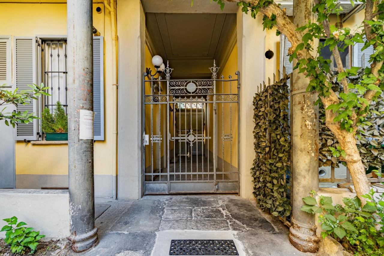 Milano, La Casetta Di Beatrice - By Host4U Экстерьер фото